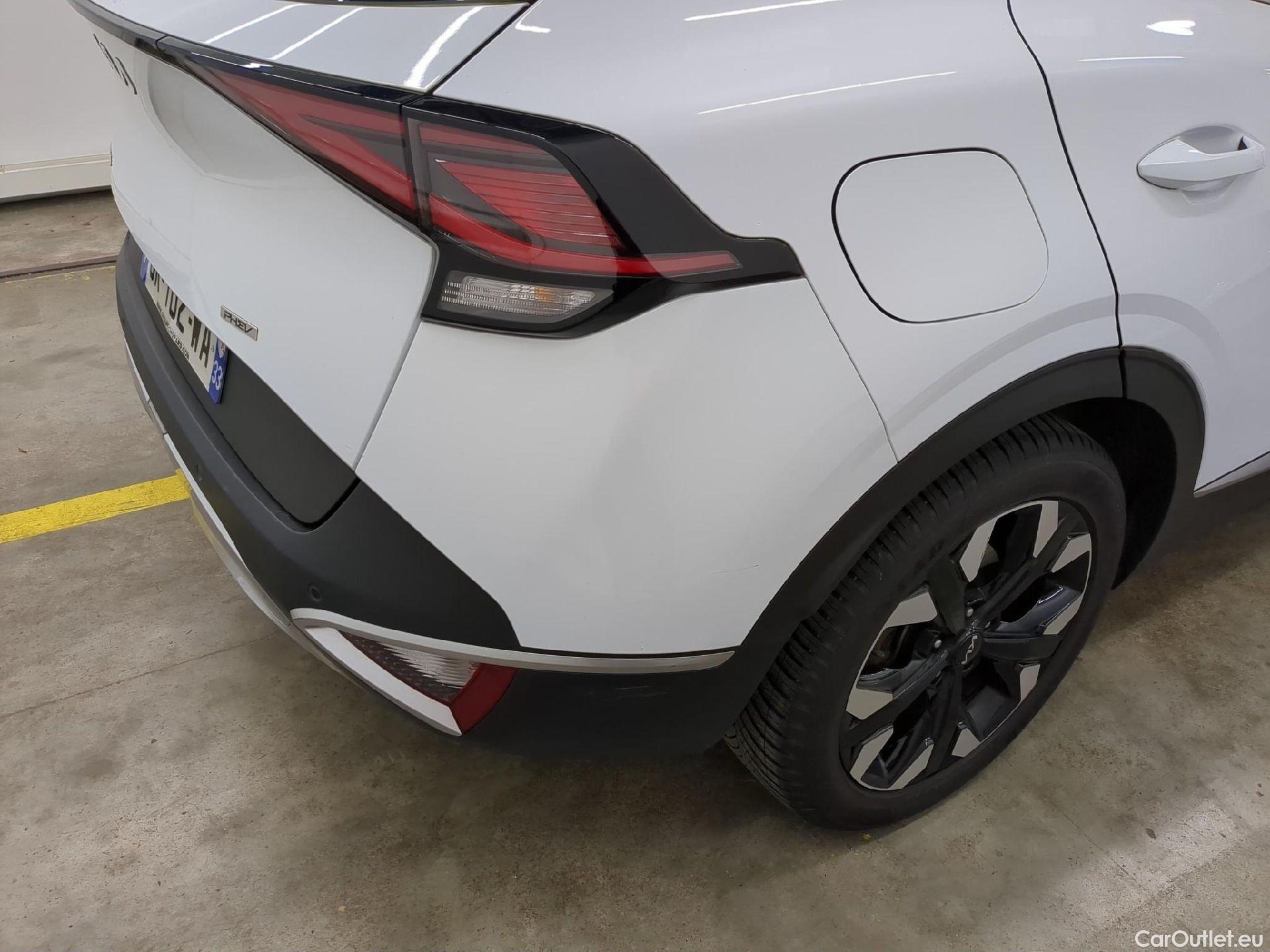  KIA  Sportage KIA  / 2021 / 5P / SUV 1.6 T-GDI 265 PHEV AUTO 4WD ACTIVE BUSIN #20