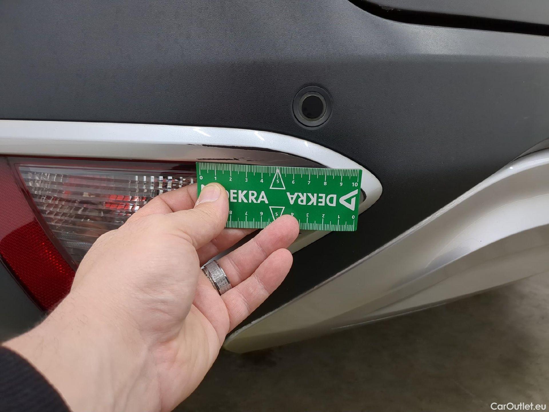  KIA  Sportage KIA  / 2021 / 5P / SUV 1.6 T-GDI 265 PHEV AUTO 4WD ACTIVE BUSIN #33