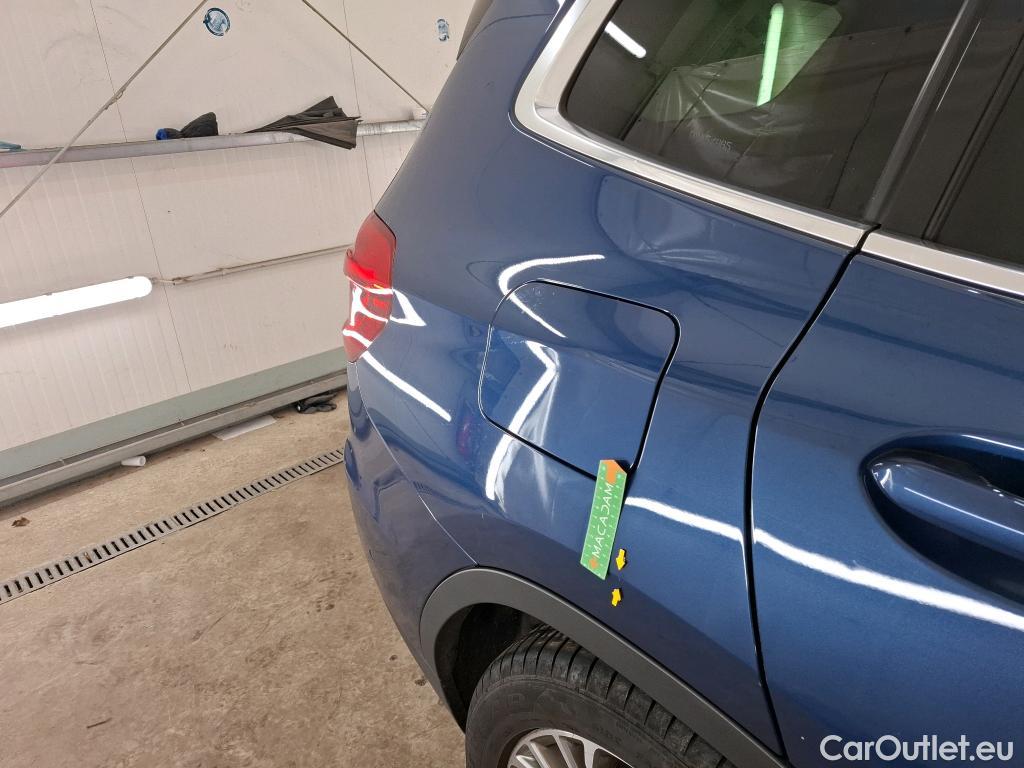  Bmw  X3 Série  sDrive 18d Luxury 2.0 150CV BVA8 E6 #57