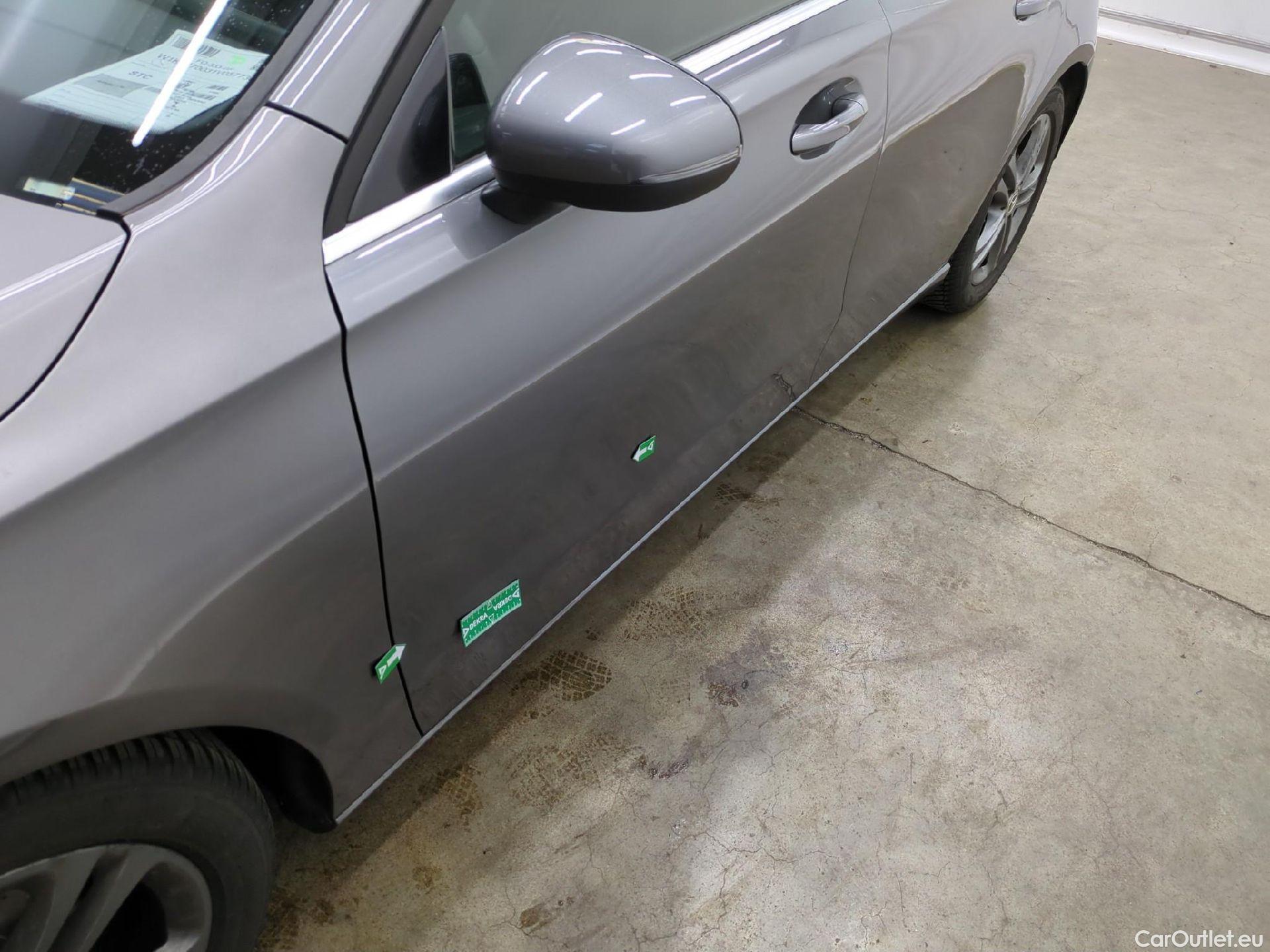  Mercedes  A-Klasse MERCEDES-BENZ Classe A Compact / 2018 / 5P / Berline A 180 d Business Line 7G-DCT #34