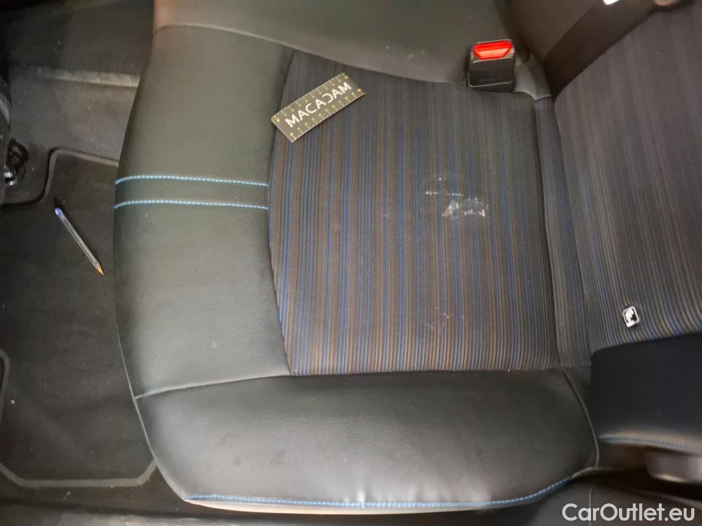  Nissan  Leaf NISSAN  / 2017 / 5P / Berline 62 kWh 217ch Business+ #37