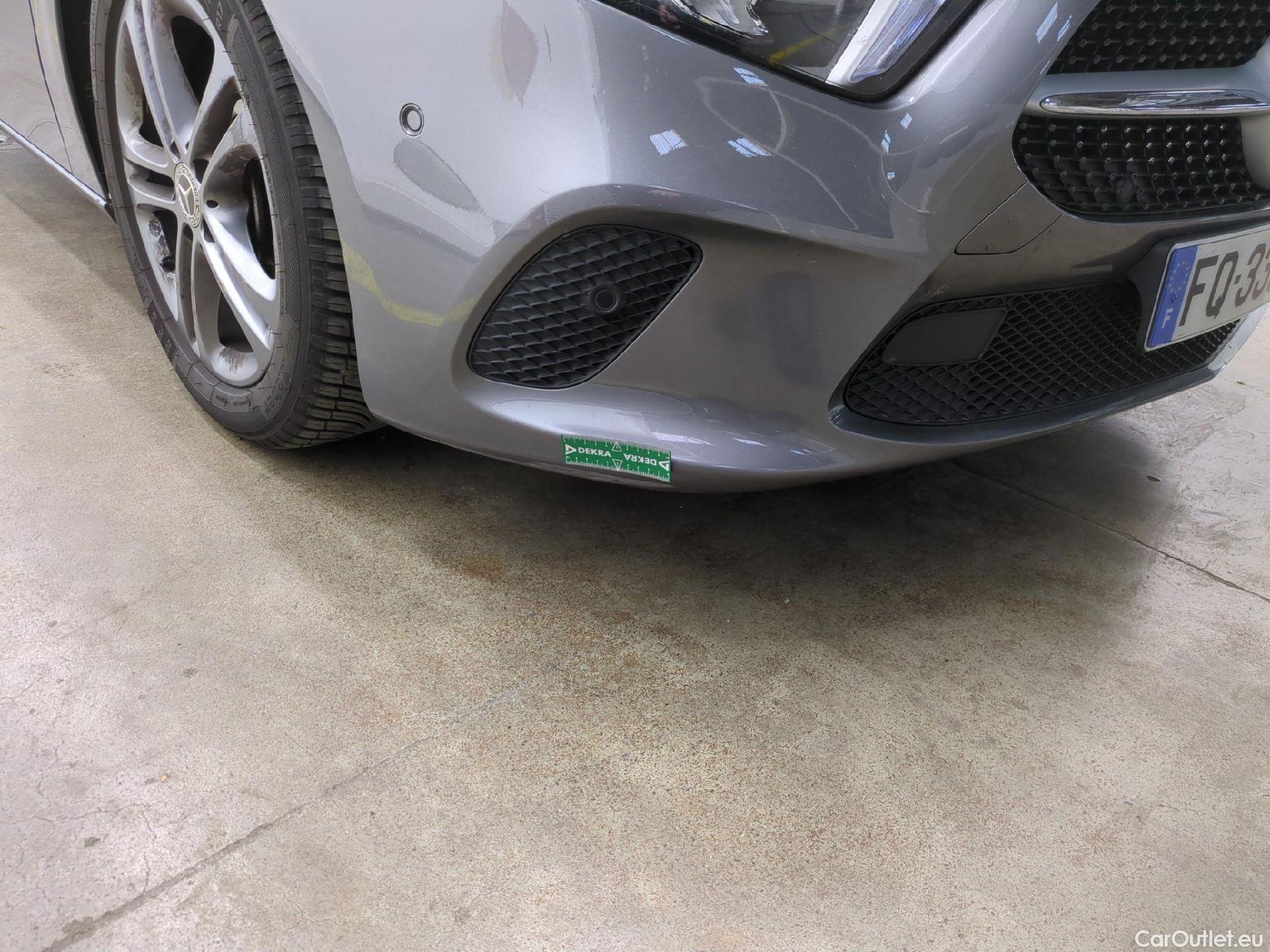  Mercedes  A-Klasse MERCEDES-BENZ Classe A Compact / 2018 / 5P / Berline A 180 d Business Line 7G-DCT #33