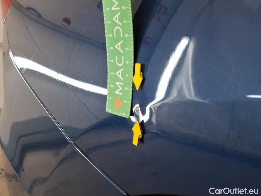  Bmw  X3 Série  sDrive 18d Luxury 2.0 150CV BVA8 E6 #60