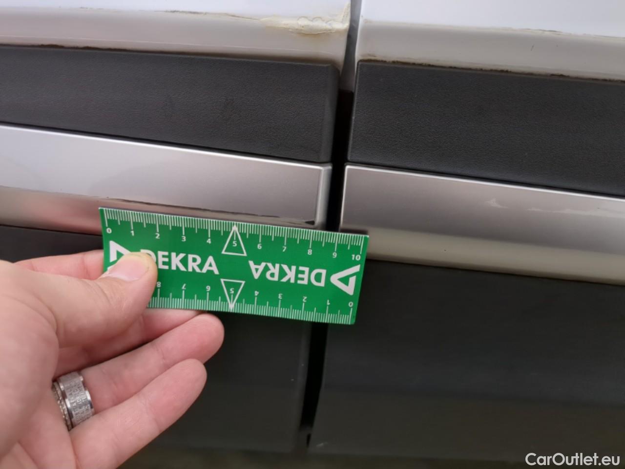  KIA  Sportage KIA  / 2021 / 5P / SUV 1.6 T-GDI 265 PHEV AUTO 4WD ACTIVE BUSIN #16