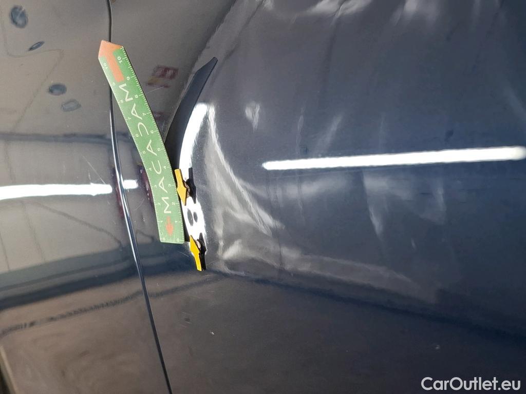  Bmw  X3 Série  sDrive 18d Luxury 2.0 150CV BVA8 E6 #62