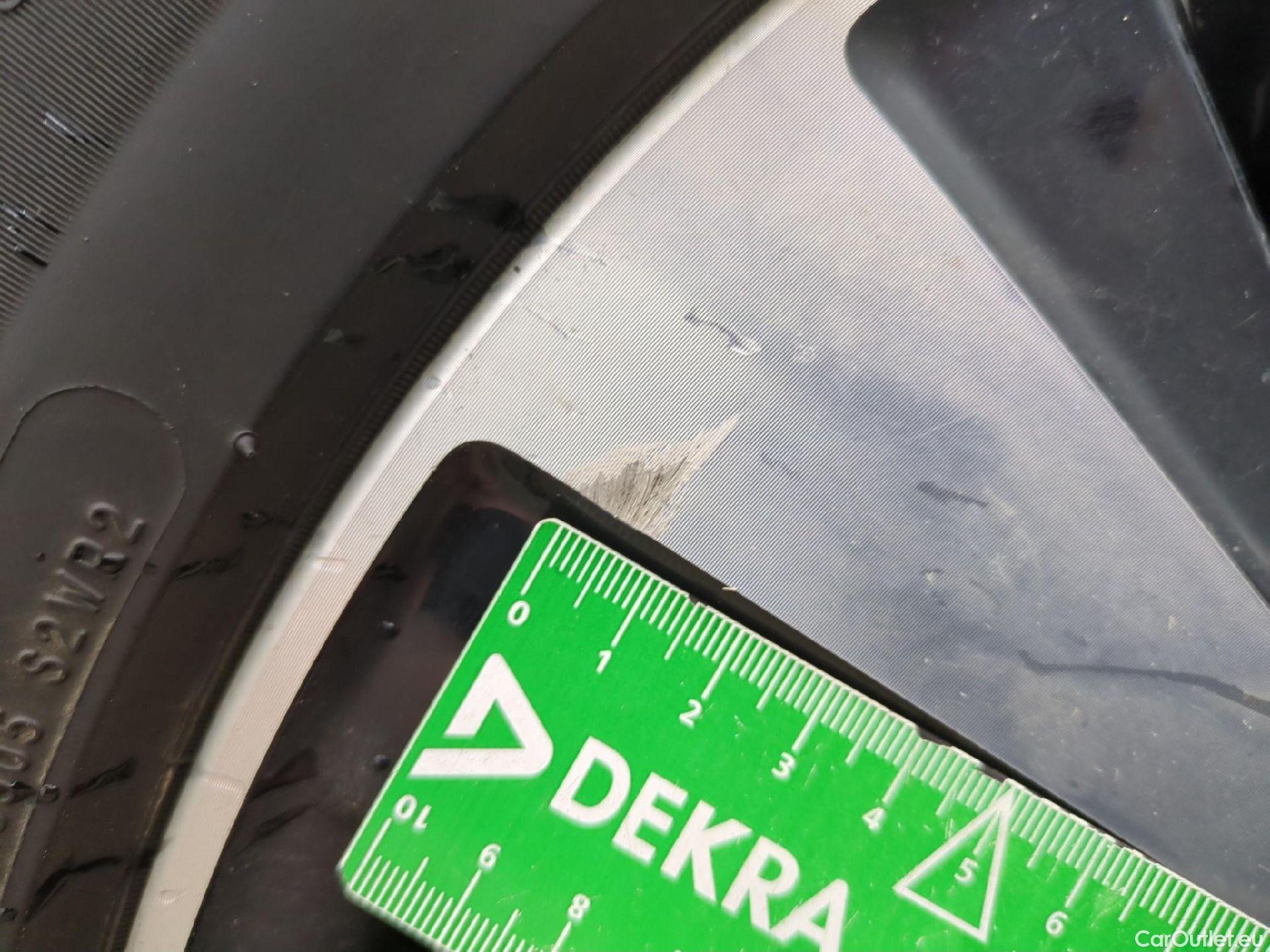  Mercedes  A-Klasse MERCEDES-BENZ Classe A Compact / 2018 / 5P / Berline A 200 d Business Line 8G-DCT #5