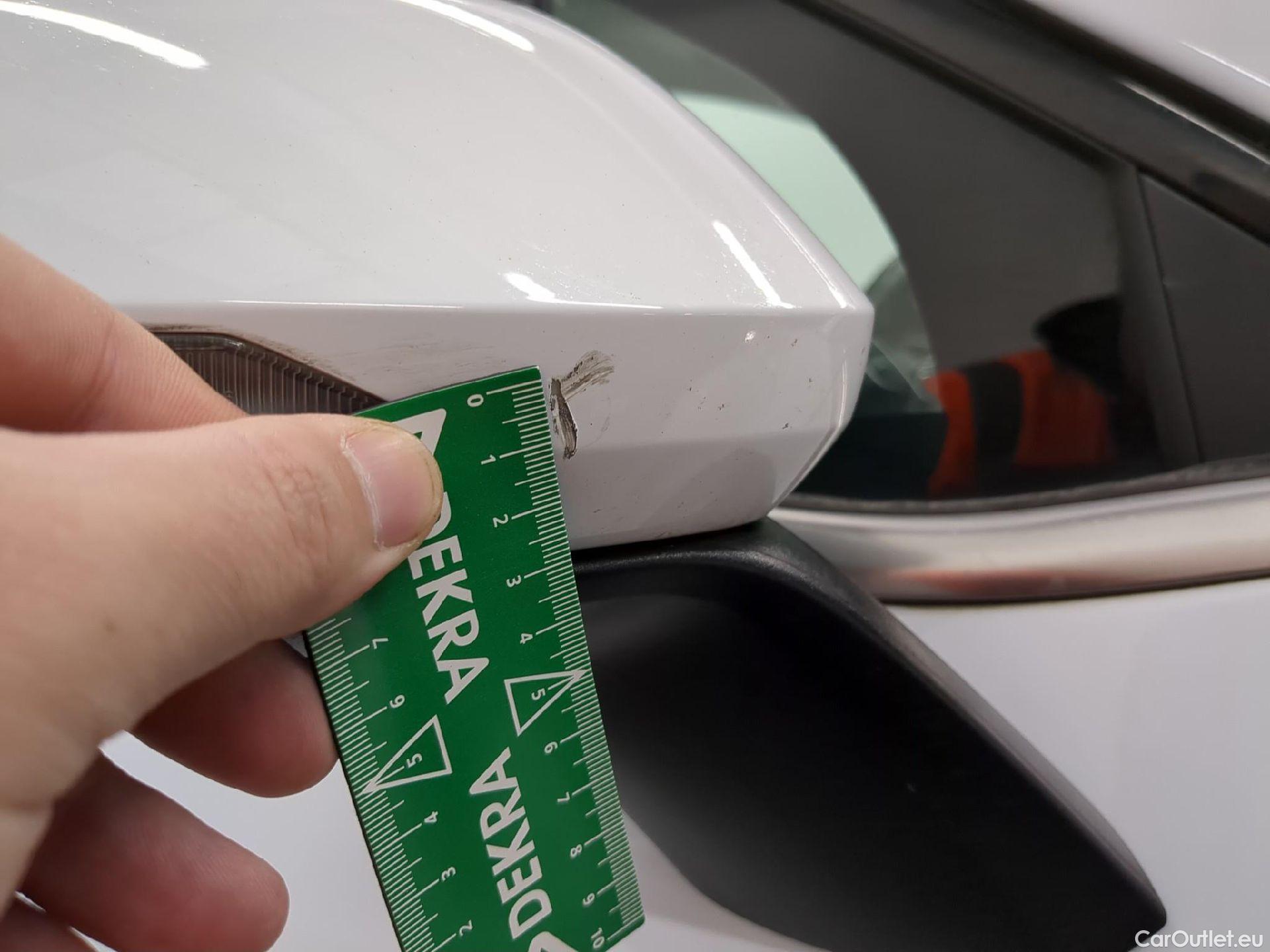  KIA  Sportage KIA  / 2021 / 5P / SUV 1.6 T-GDI 265 PHEV AUTO 4WD ACTIVE BUSIN #8