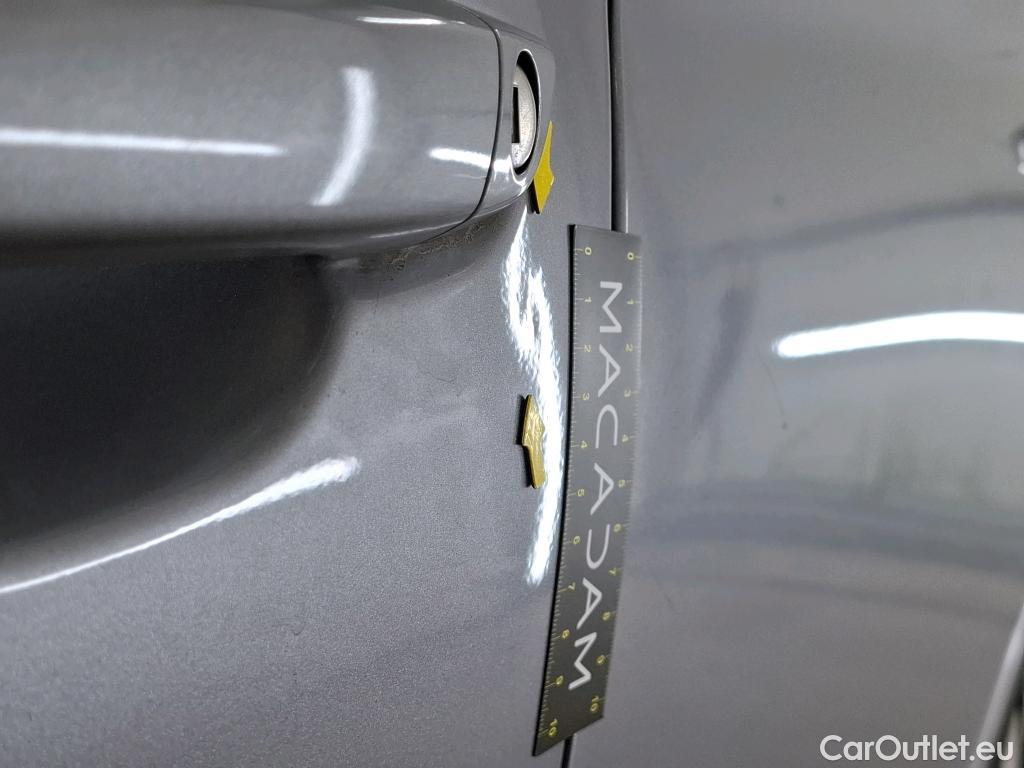  Opel   Grandland X Grandland X Elegance Business 1.5 130CV BVA8 E6d #61