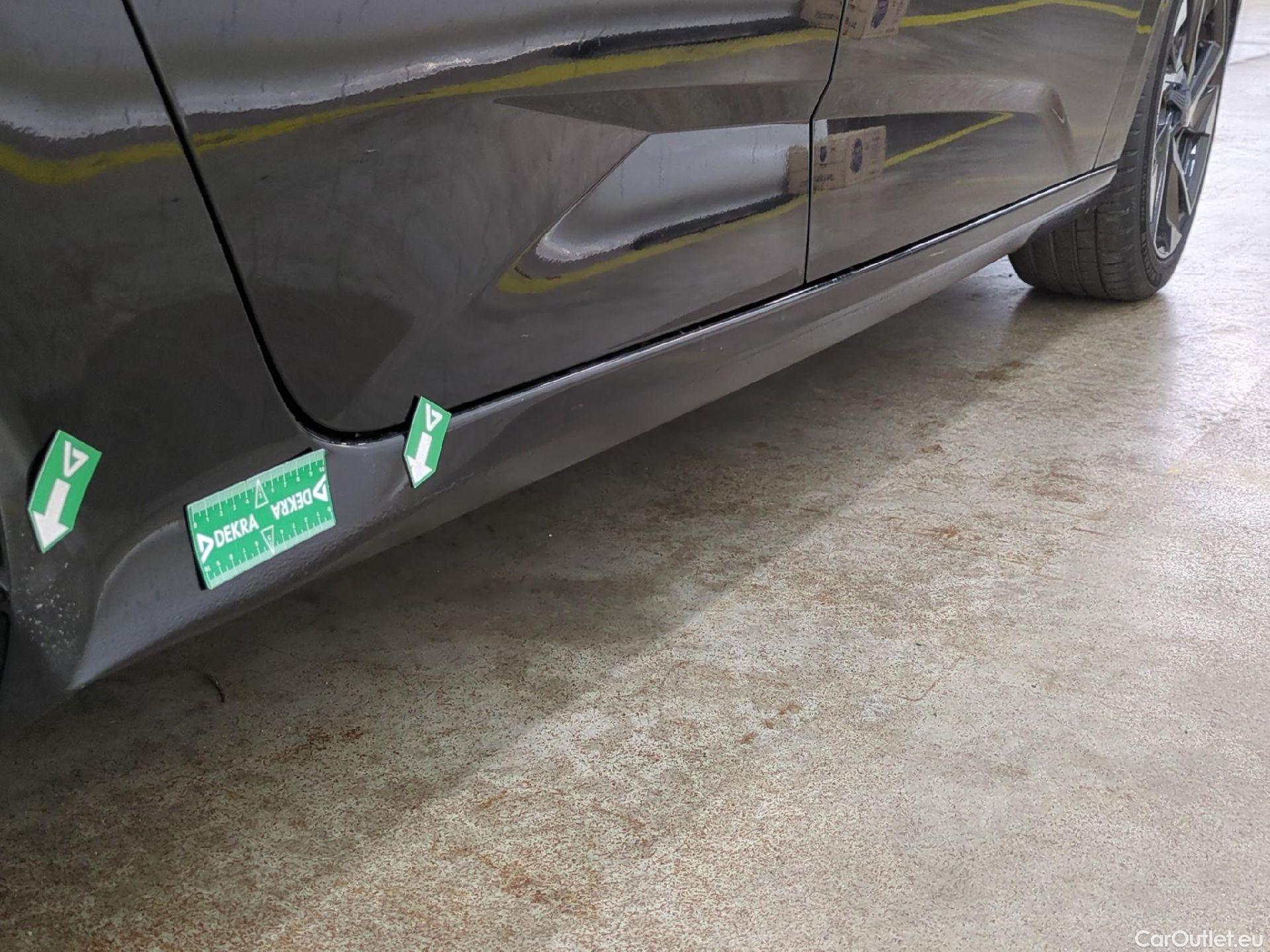  Peugeot  308 PEUGEOT  SW / 2021 / 5P / Break PureTech 130 S&S EAT 8 ALLURE PACK #35