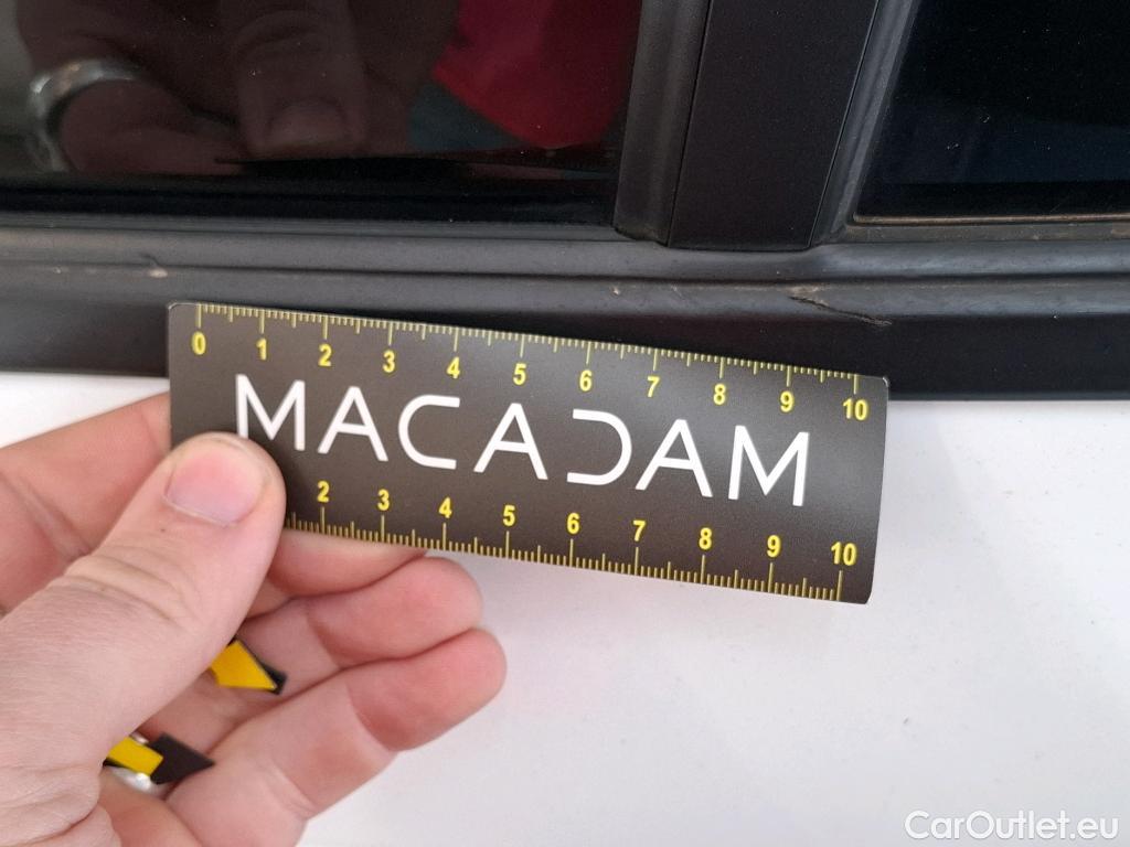  Peugeot  208  Allure Pack 1.2 PureTech 100CV BVM6 E6d #26