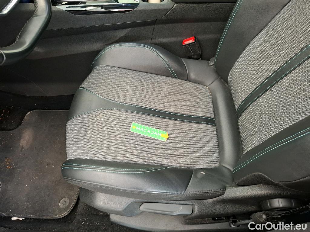  Peugeot  3008 PEUGEOT  / 2020 / 5P / SUV BlueHDi 130 S&S EAT8 Allure Pack #1