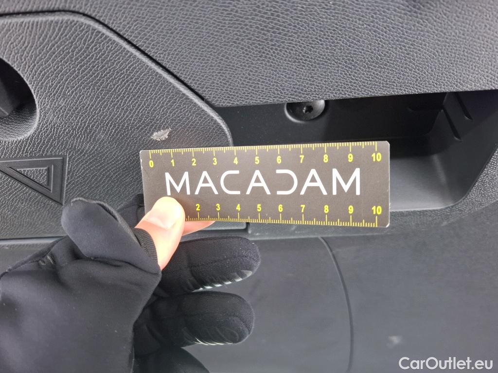  Peugeot  3008  Active Business 1.5 HDi 130CV BVA8 E6d #27