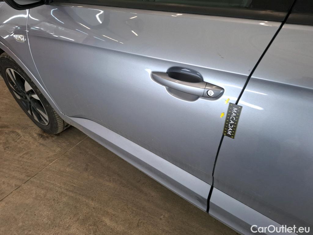  Opel   Grandland X Grandland X Elegance Business 1.5 130CV BVA8 E6d #60