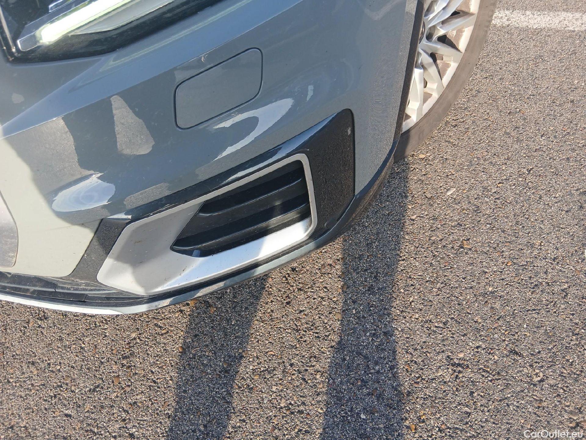  Audi  Q2 AUDI  / 2016 / 5P / todoterreno Design 30 TFSI 85kW (116CV) #5