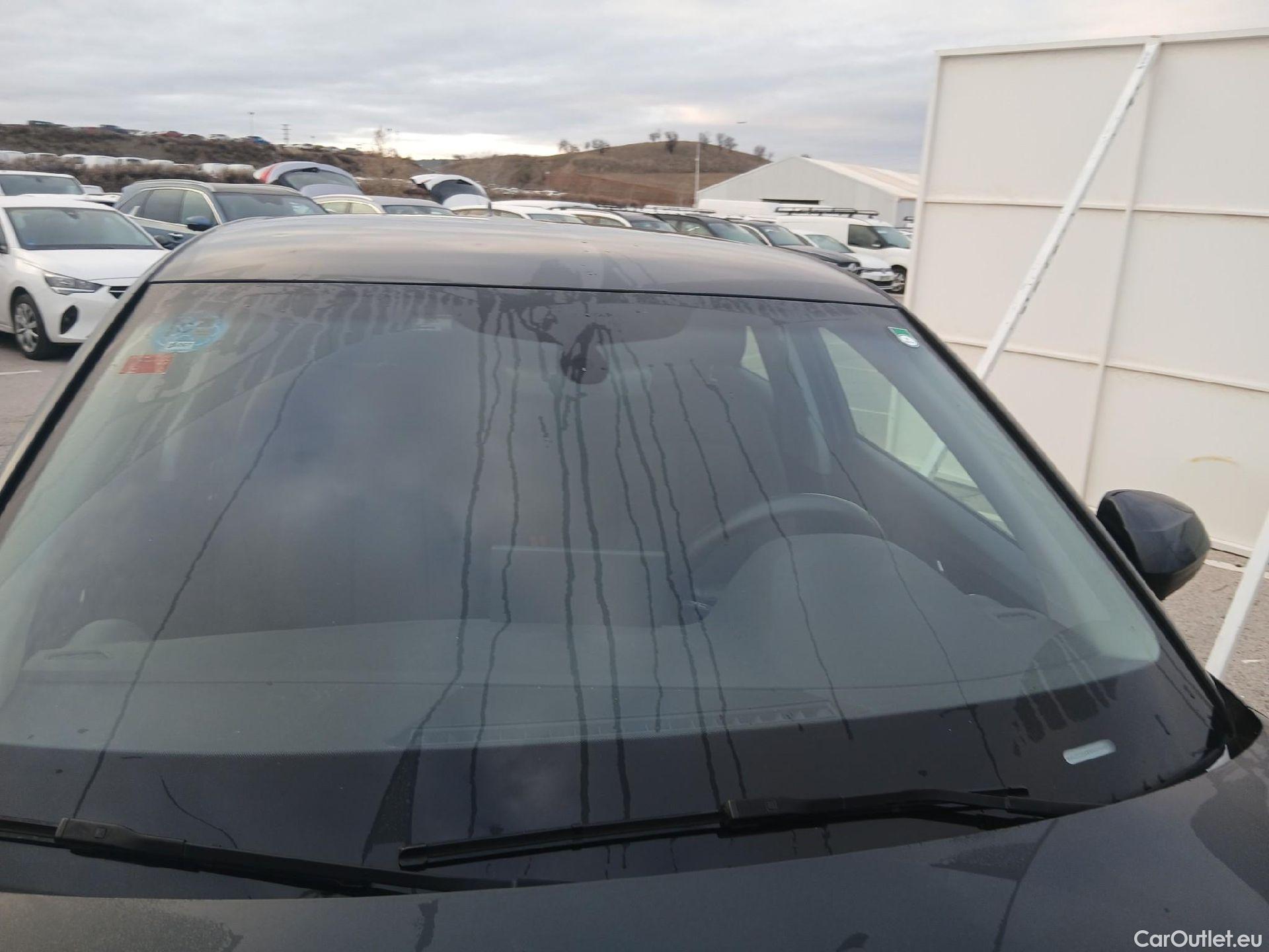  Audi  Q2 AUDI  / 2020 / 5P / todoterreno Advanced 35 TFSI 110kW (150CV) S tronic (AC) #24