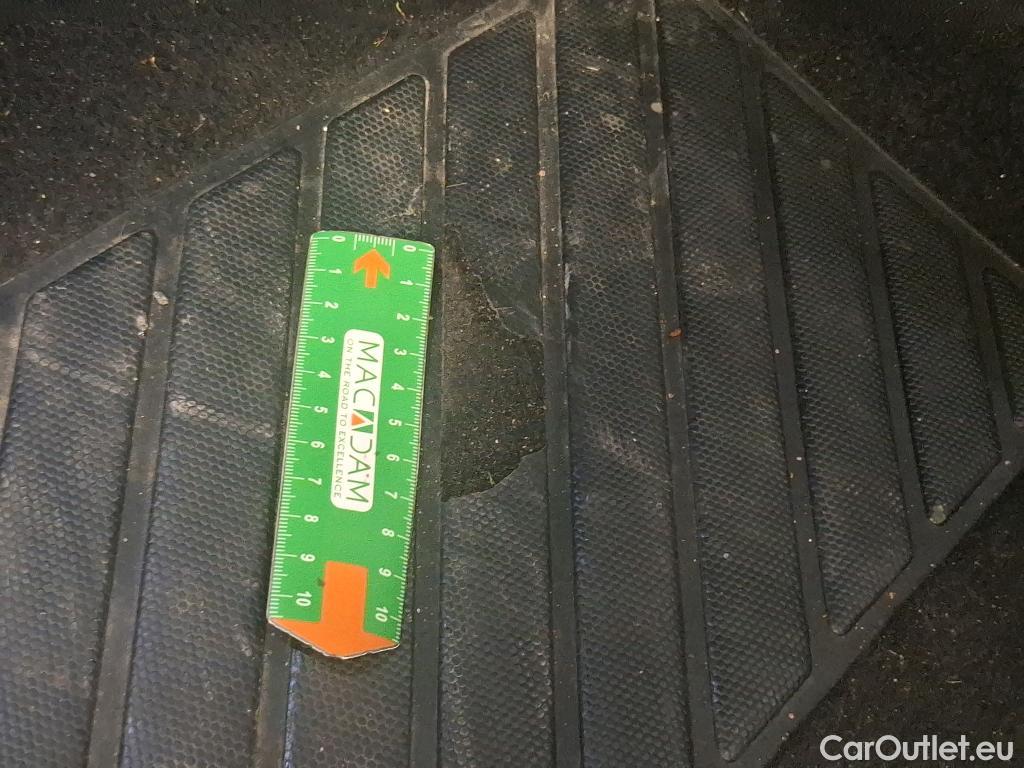  Peugeot  5008  Allure Business 1.5 HDi 130CV BVA8 E6dT #22