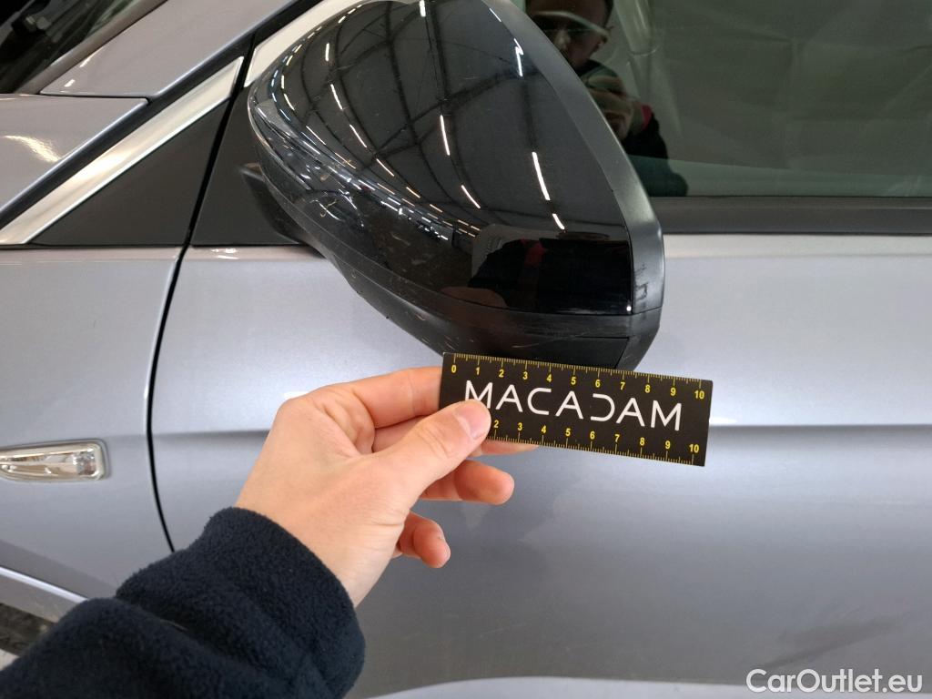  Opel   Grandland X Grandland X Elegance Business 1.5 130CV BVA8 E6d #90