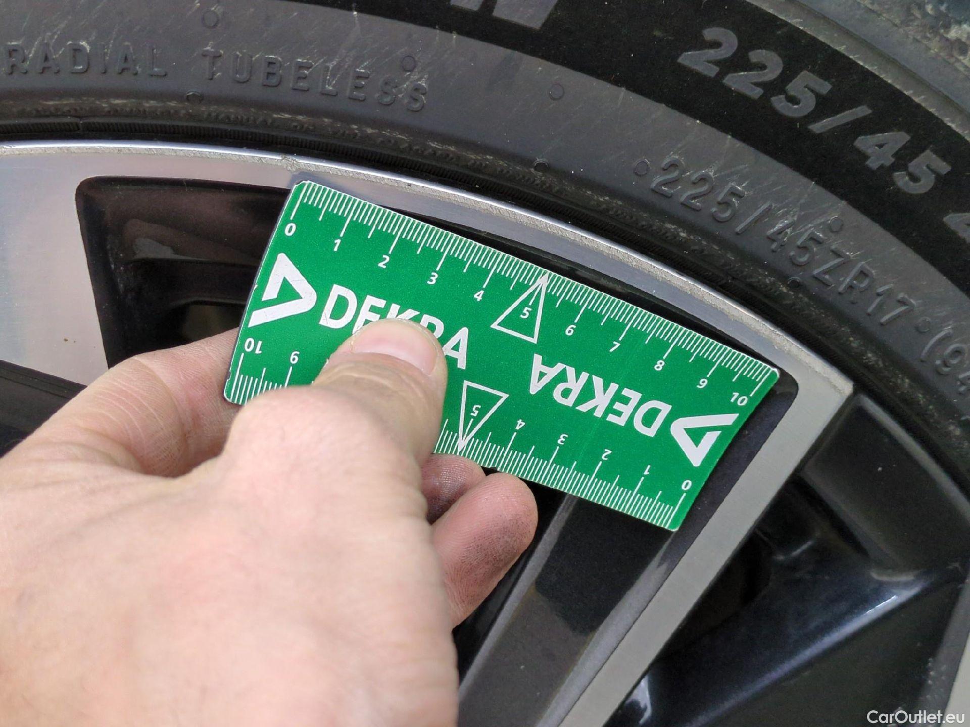  Peugeot  308 PEUGEOT  SW / 2021 / 5P / Break PureTech 130 S&S EAT 8 ALLURE PACK #13