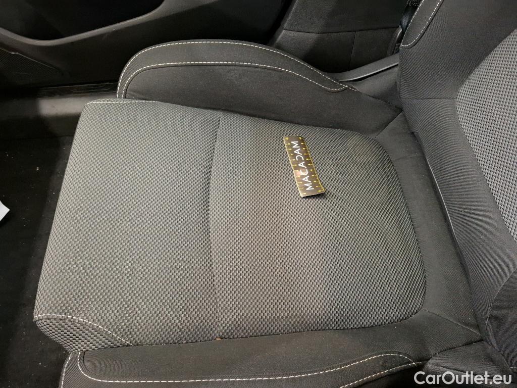  Renault  Megane  IV Berline 5pt. Société Air Nav 1.5 dCi 90CV BVM6 E6 #13