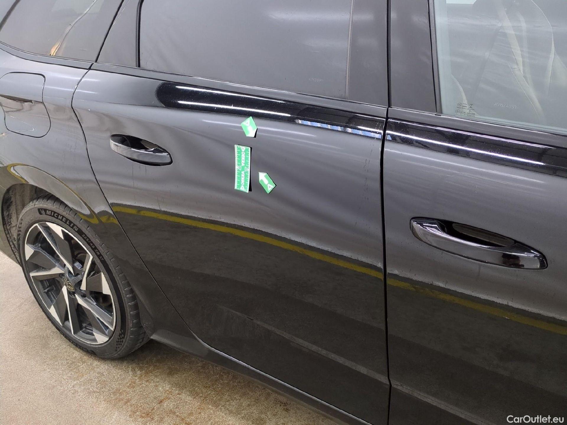  Peugeot  308 PEUGEOT  SW / 2021 / 5P / Break PureTech 130 S&S EAT 8 ALLURE PACK #37