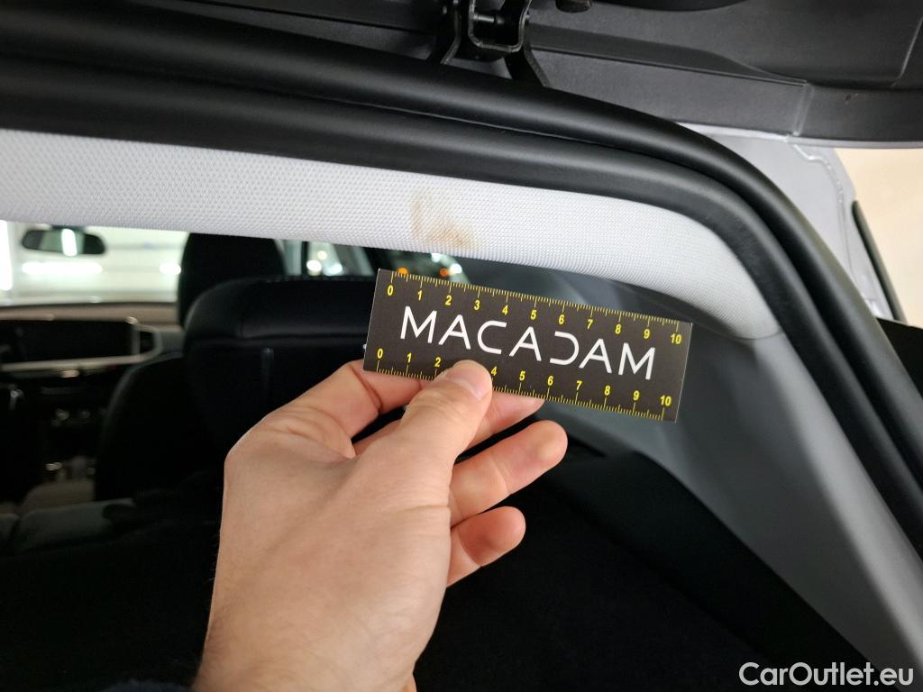  Opel   Grandland X Grandland X Elegance Business 1.5 130CV BVA8 E6d #64