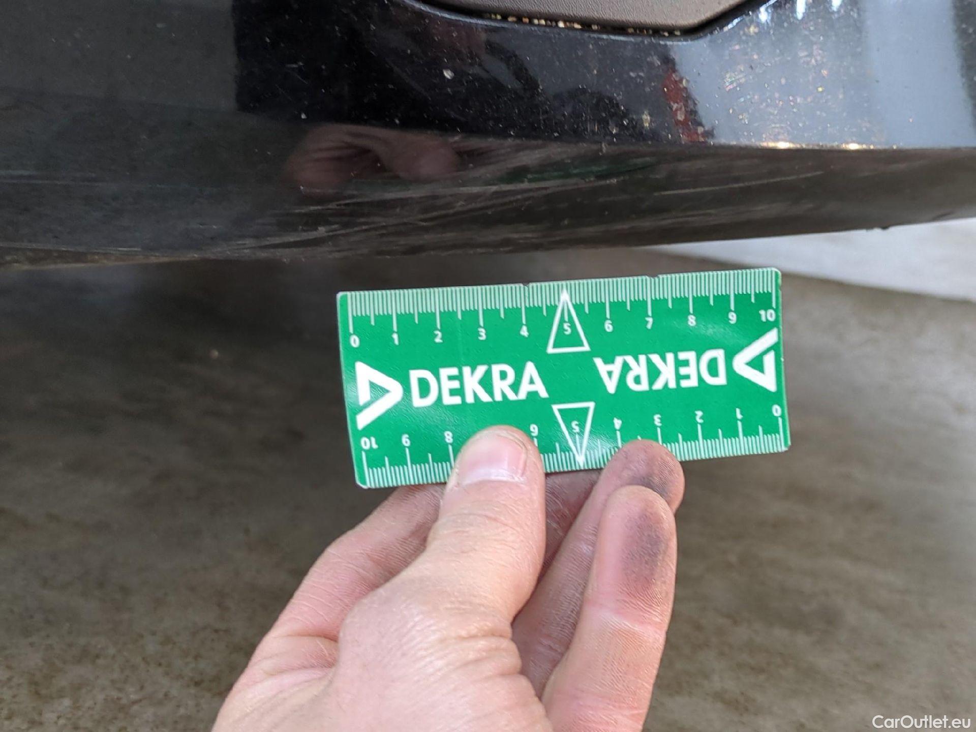  Peugeot  308 PEUGEOT  SW / 2021 / 5P / Break PureTech 130 S&S EAT 8 ALLURE PACK #21