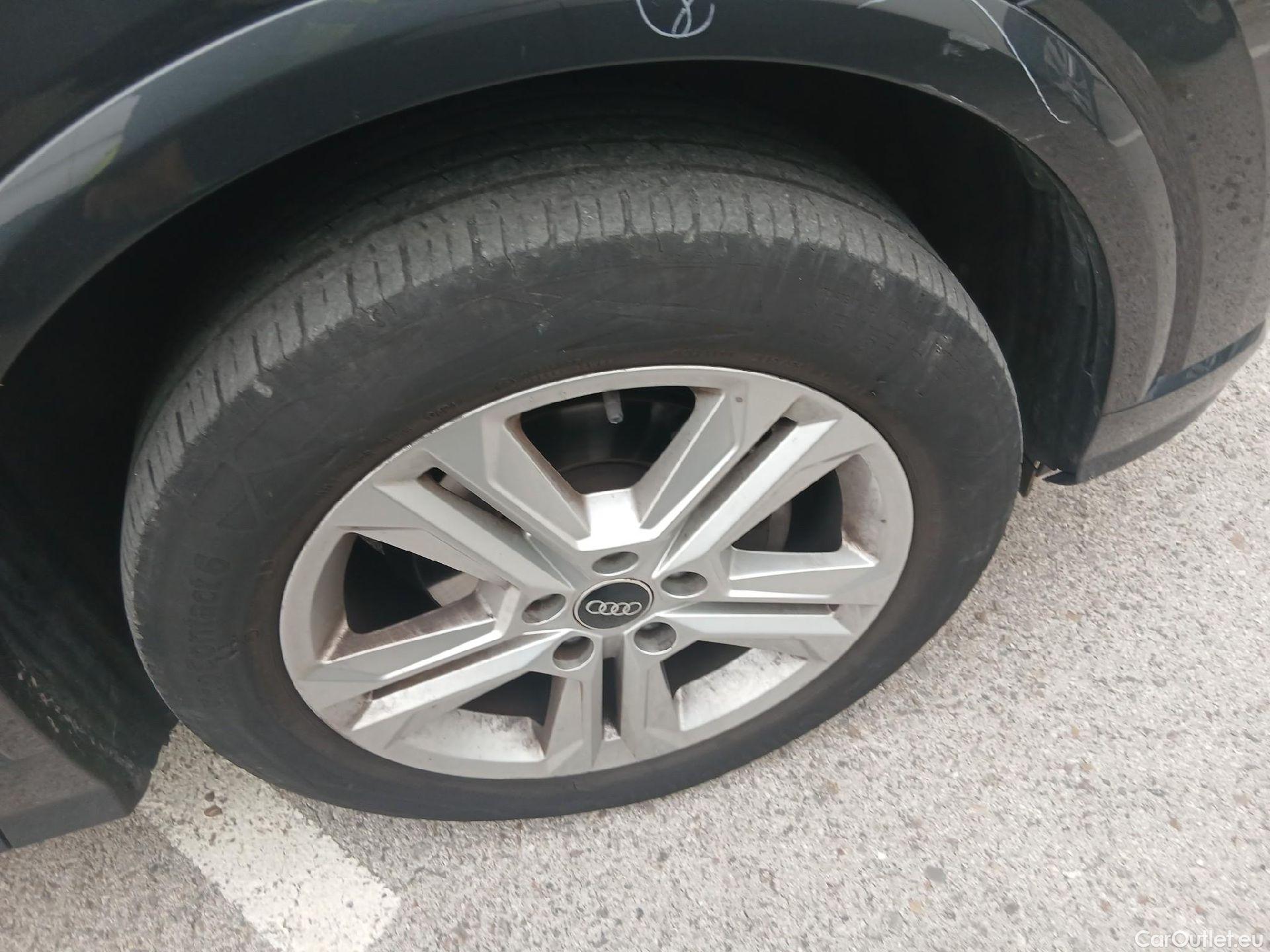  Audi  Q2 AUDI  / 2020 / 5P / todoterreno Advanced 35 TFSI 110kW (150CV) S tronic (AC) #4