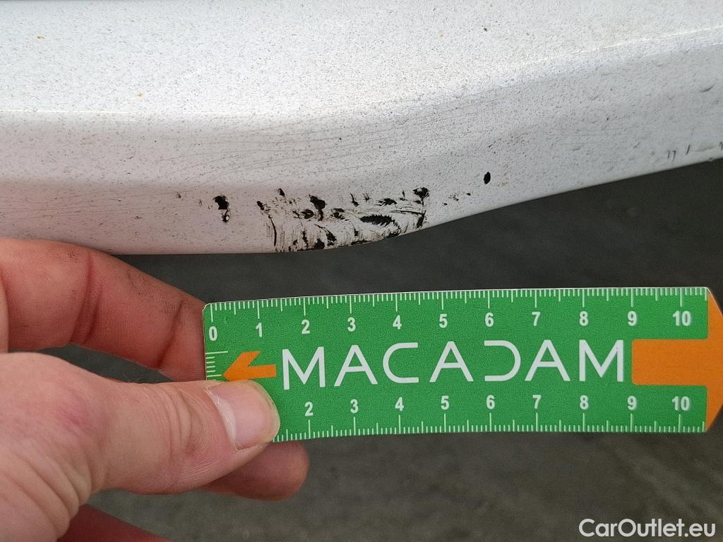  Peugeot  208  Affaire Premium Pack 1.5 HDi 100CV BVM6 E6dT #2