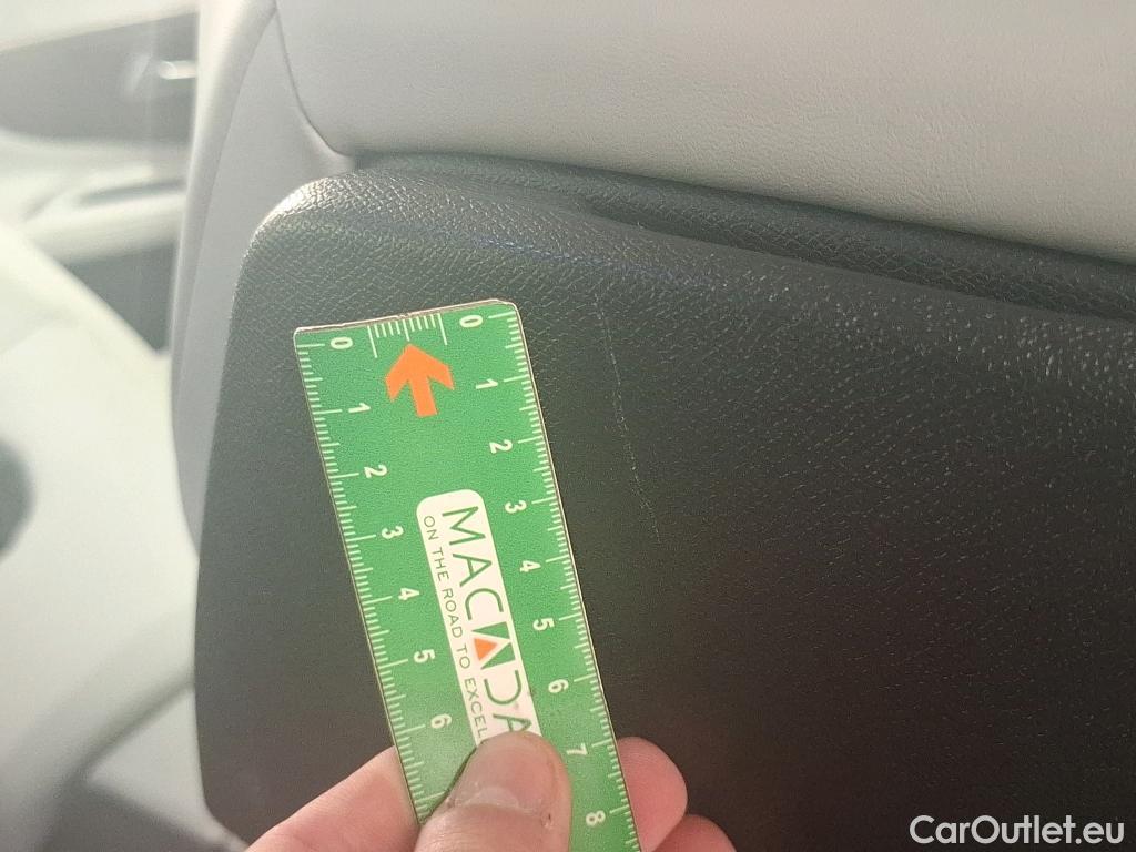  Peugeot  5008  Allure Business 1.5 HDi 130CV BVA8 E6dT #20