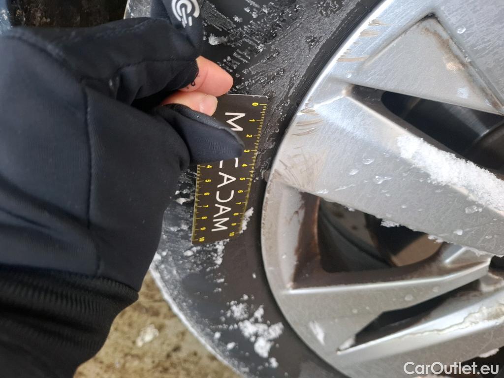  Peugeot  3008  Active Business 1.5 HDi 130CV BVA8 E6d #7