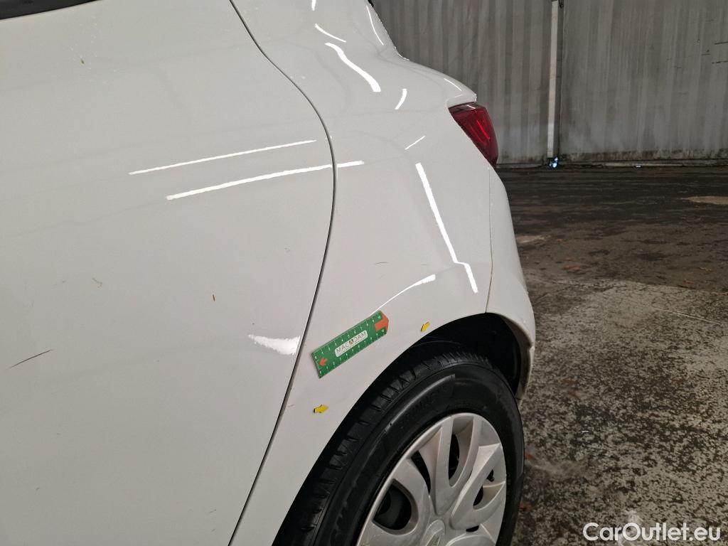  Renault  Clio  IV Air MediaNav 1.5 dCi 90CV BVM5 E6 #9