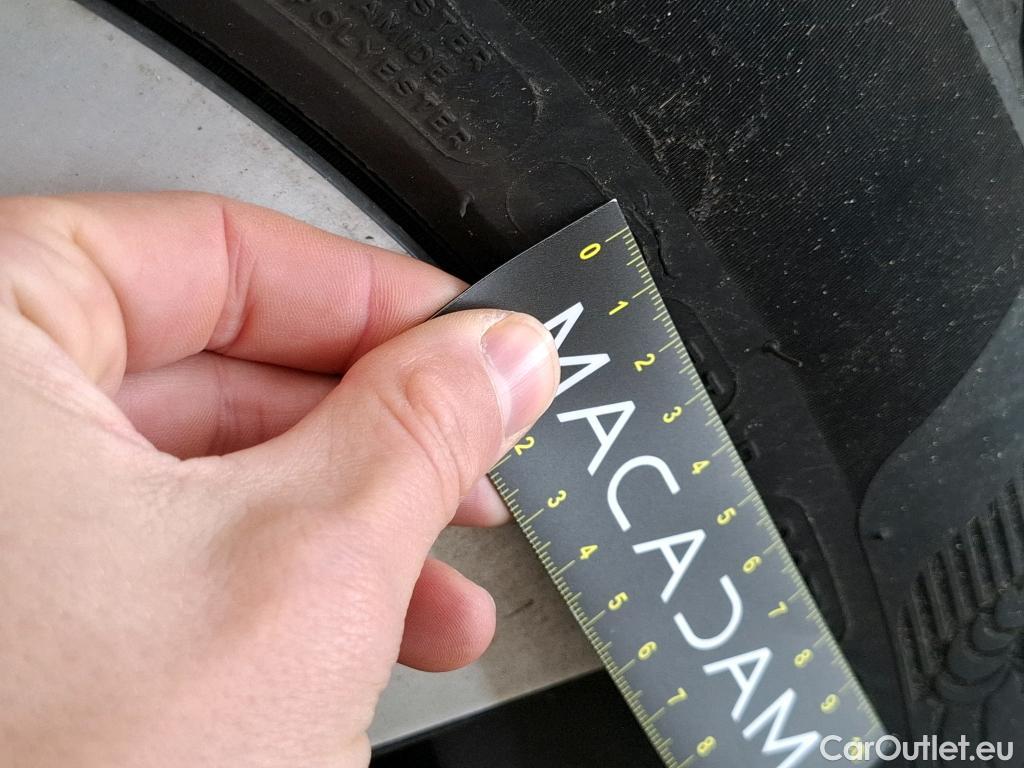  Opel   Grandland X Grandland X Elegance Business 1.5 130CV BVA8 E6d #29