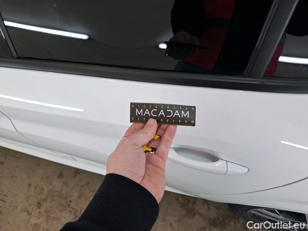  Peugeot  208  Allure Pack 1.2 PureTech 100CV BVM6 E6d #24