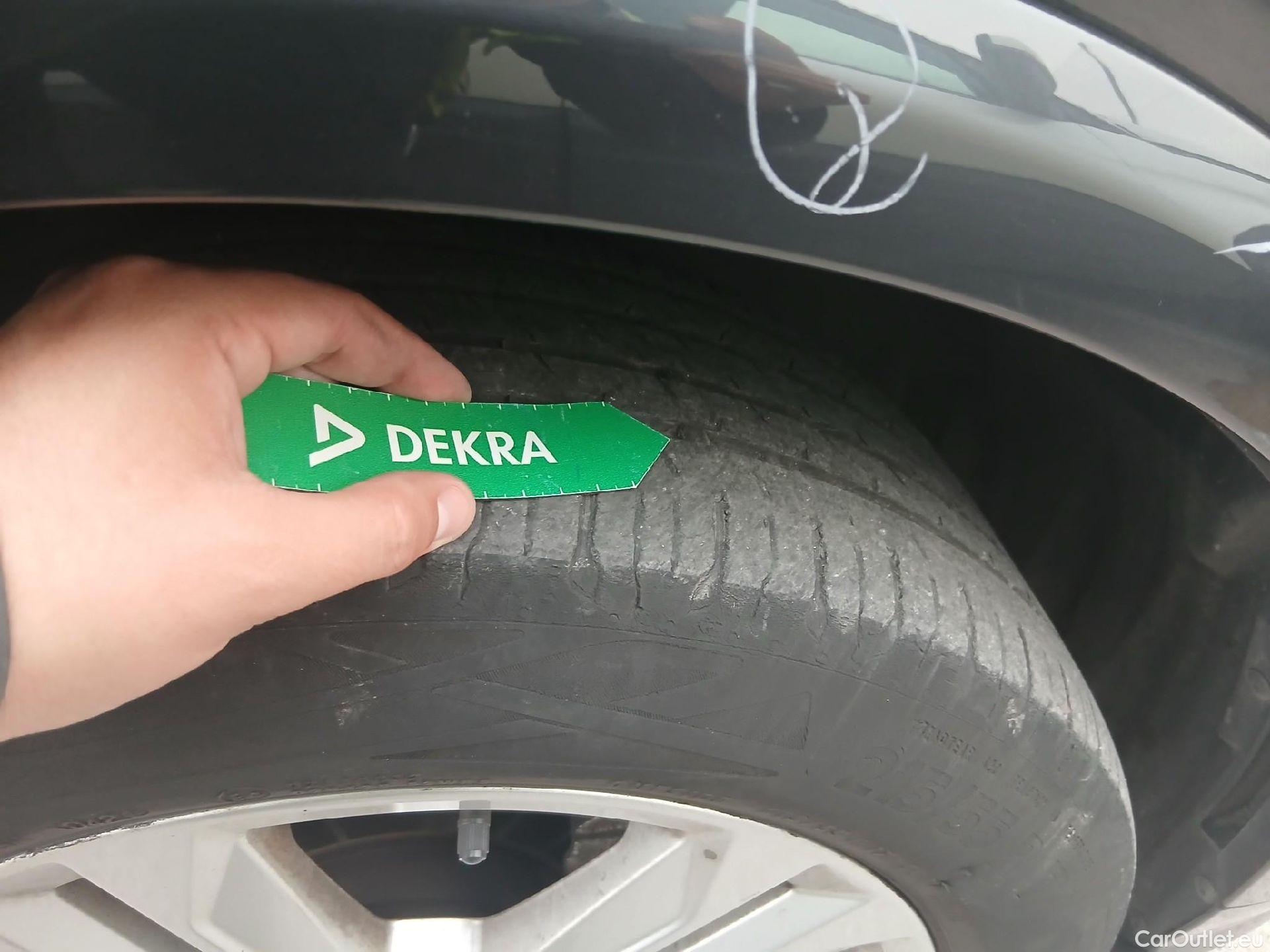  Audi  Q2 AUDI  / 2020 / 5P / todoterreno Advanced 35 TFSI 110kW (150CV) S tronic (AC) #3