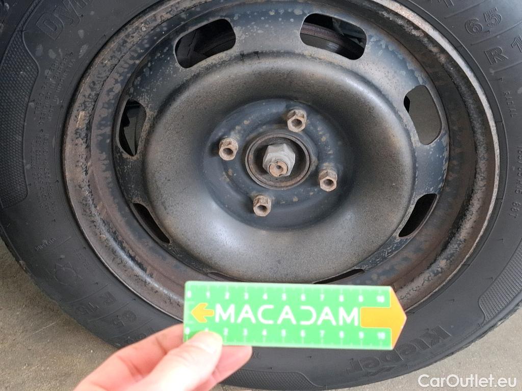  Peugeot  208  Affaire Premium Pack 1.5 HDi 100CV BVM6 E6dT #30