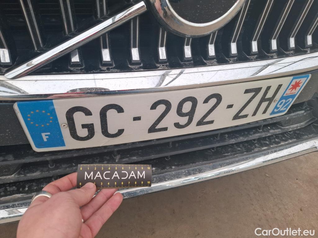  Volvo  XC60  Inscription Recharge Plug-In Hybrid AWD 2.0 255CV BVA8 #25