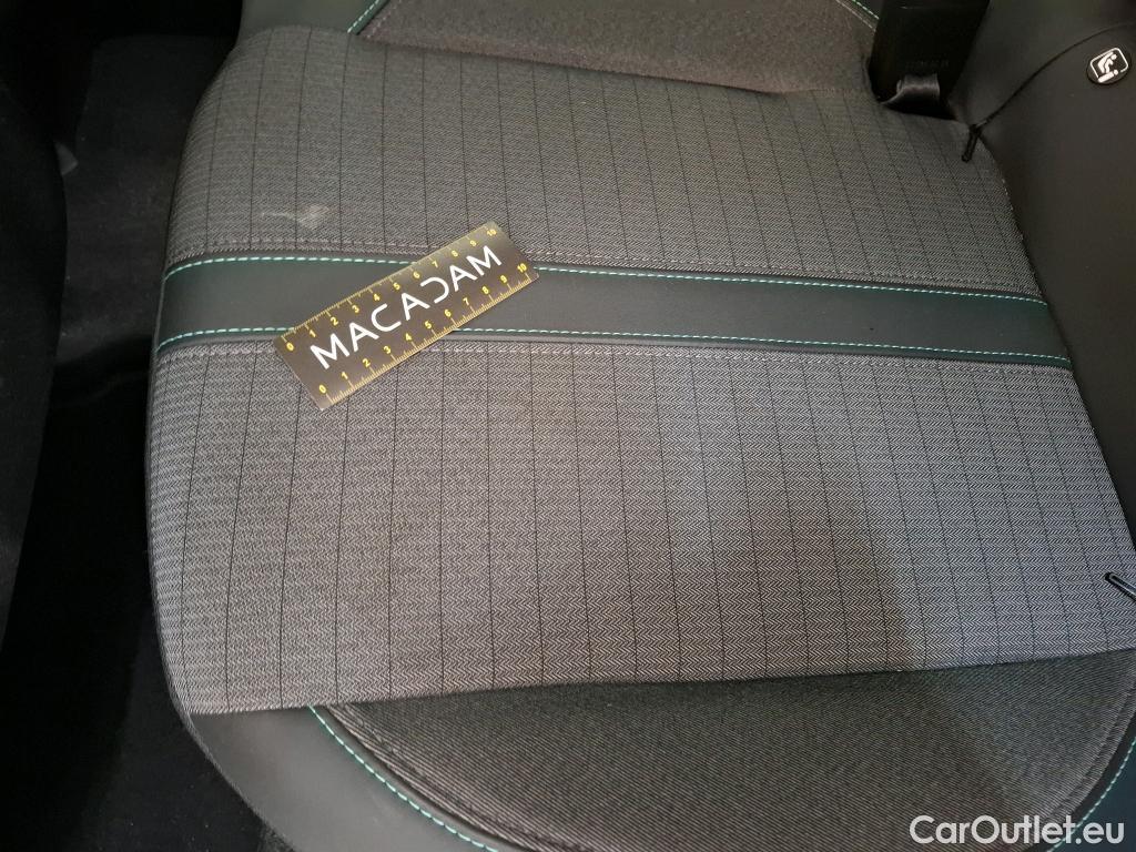  Peugeot  208  Allure Pack 1.2 PureTech 100CV BVM6 E6d #34