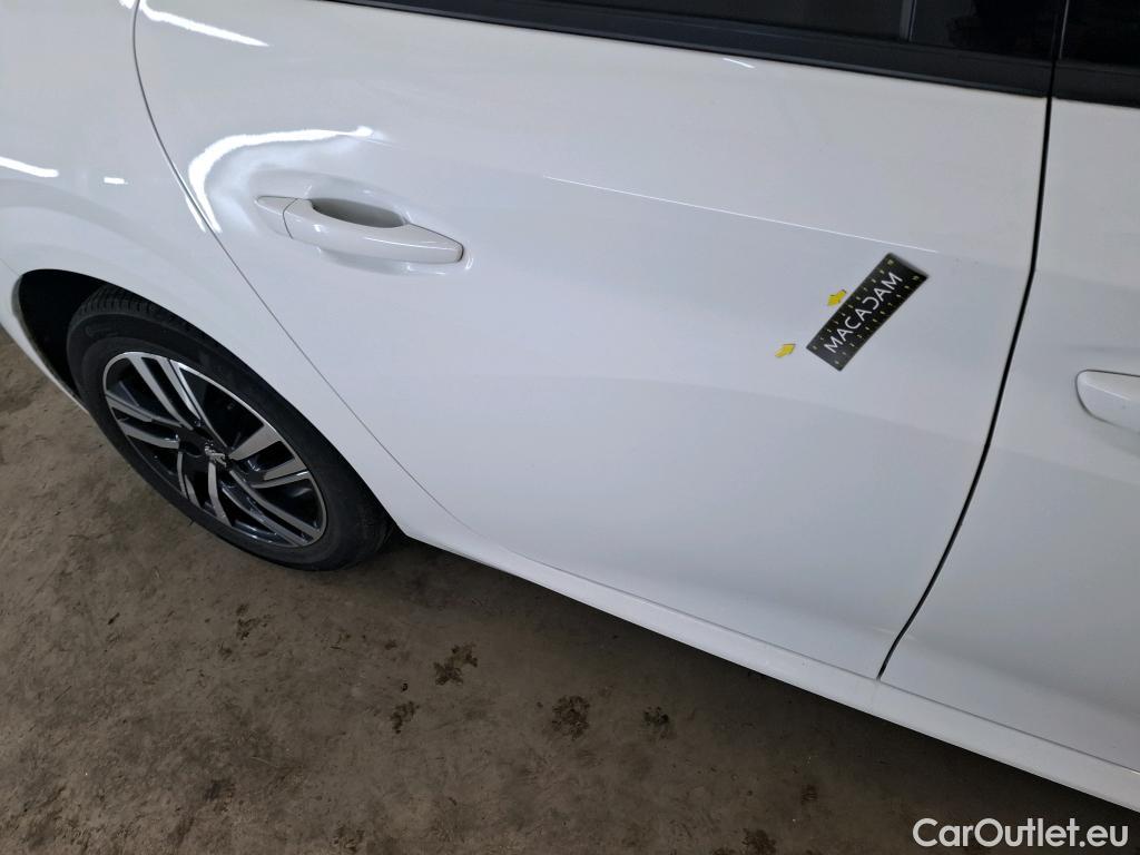  Peugeot  208  Allure Pack 1.2 PureTech 100CV BVM6 E6d #5