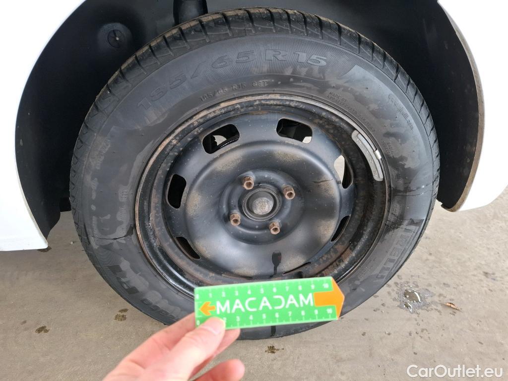  Peugeot  208  Affaire Premium Pack 1.5 HDi 100CV BVM6 E6dT #31