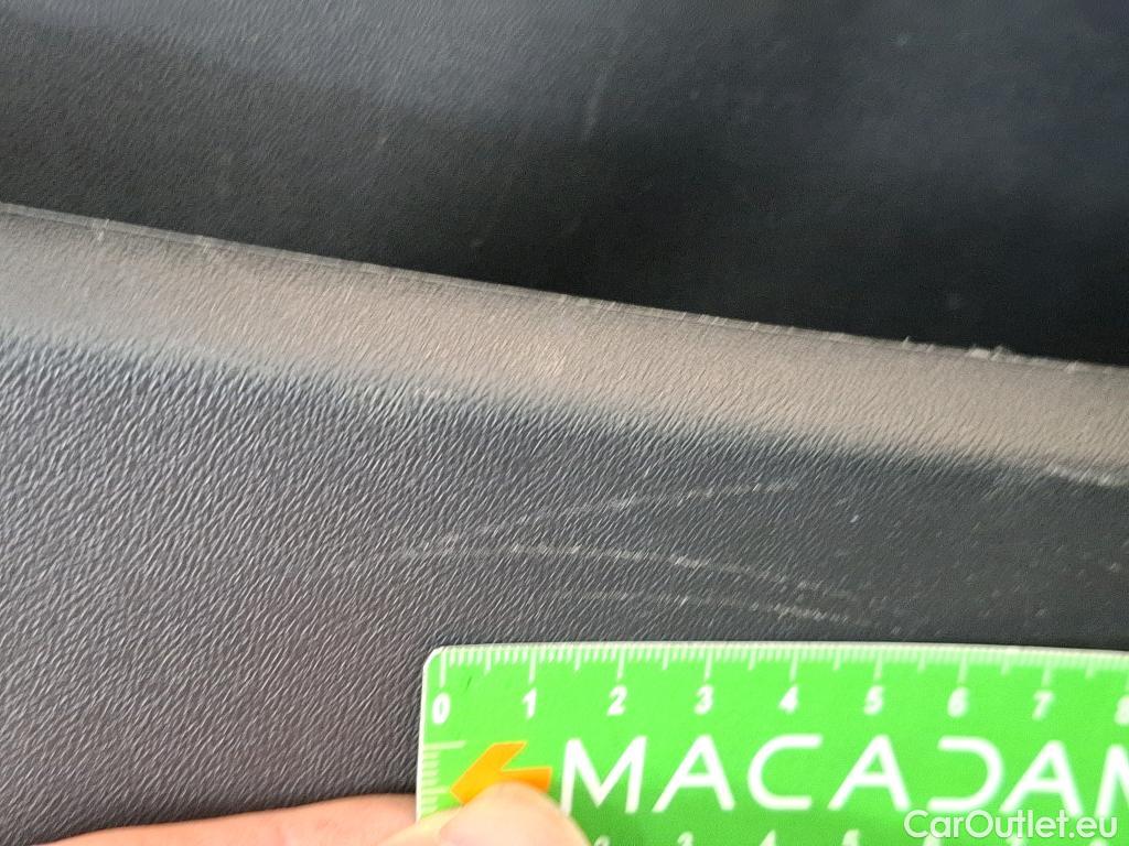  Peugeot  208  Affaire Premium Pack 1.5 HDi 100CV BVM6 E6dT #16