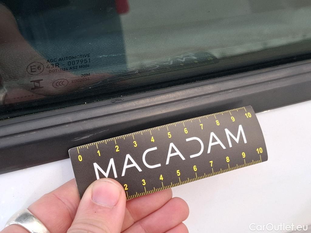  Peugeot  208  Allure Pack 1.2 PureTech 100CV BVM6 E6d #28