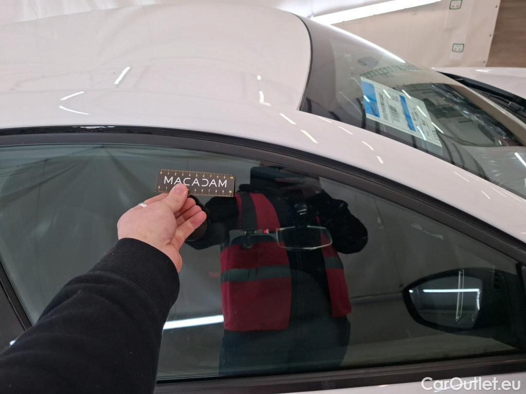  Peugeot  208  Allure Pack 1.2 PureTech 100CV BVM6 E6d #7