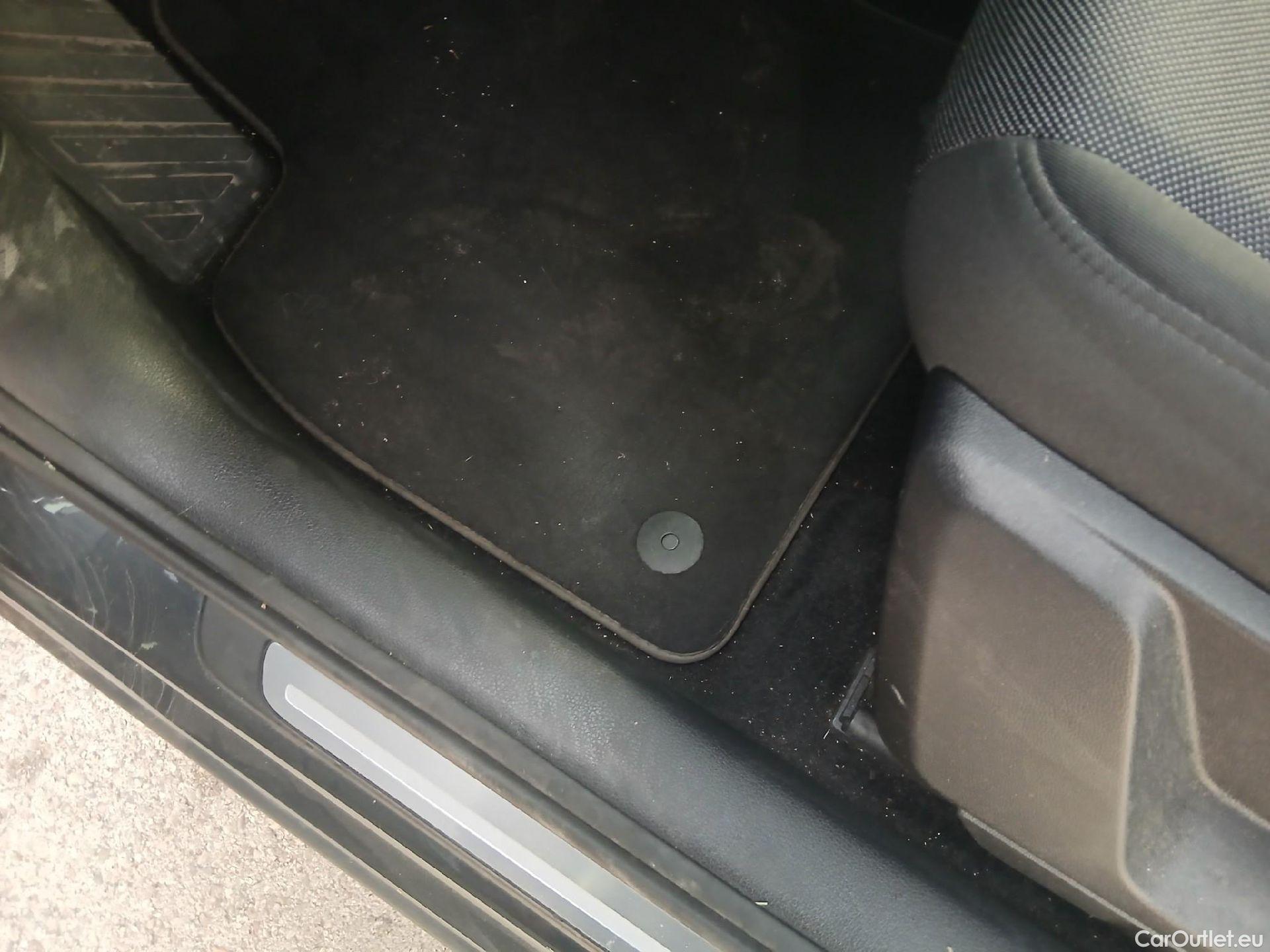  Audi  Q2 AUDI  / 2020 / 5P / todoterreno Advanced 35 TFSI 110kW (150CV) S tronic (AC) #13