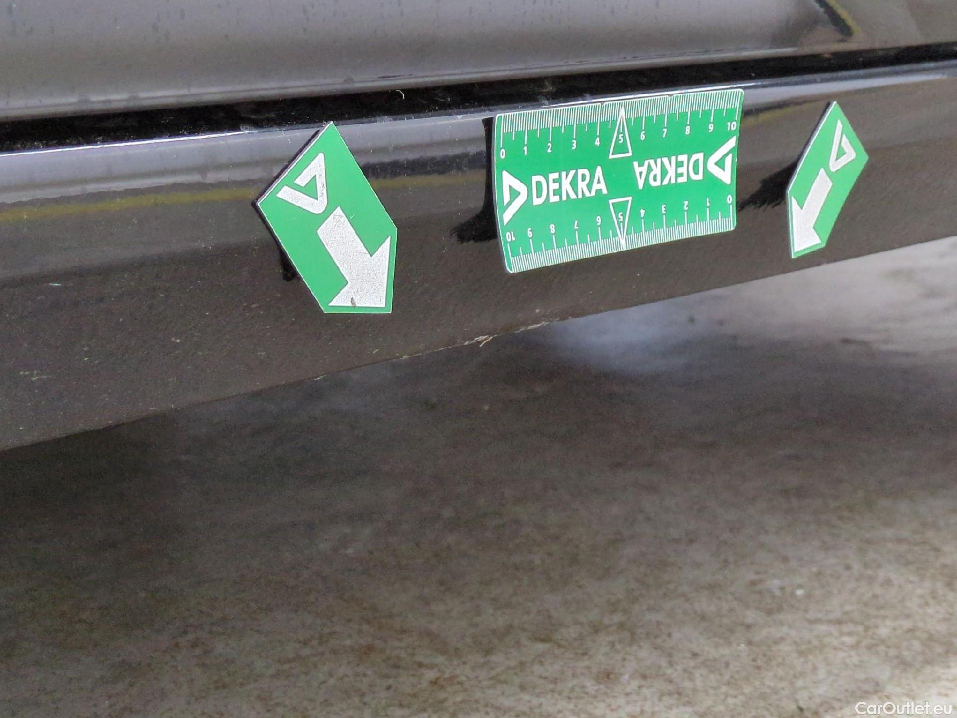  Peugeot  308 PEUGEOT  SW / 2021 / 5P / Break PureTech 130 S&S EAT 8 ALLURE PACK #33