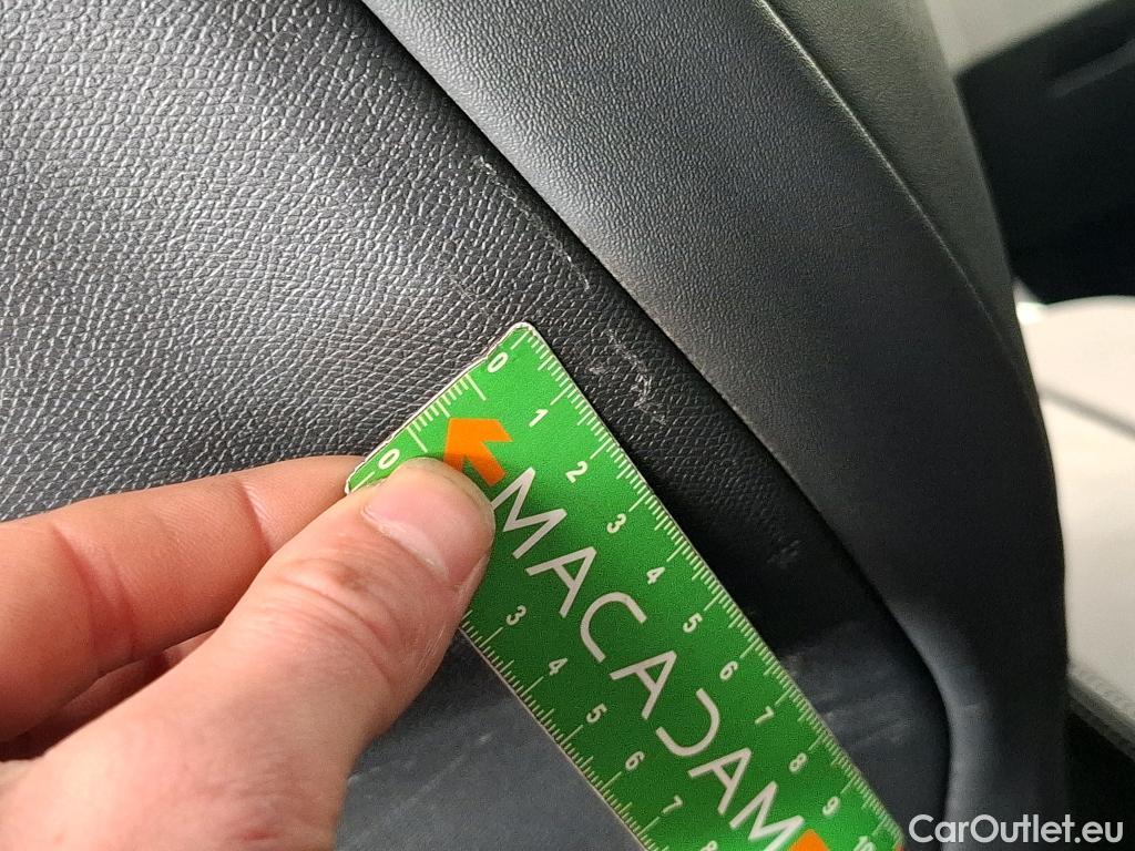  Peugeot  3008 PEUGEOT  / 2020 / 5P / SUV BlueHDi 130 S&S EAT8 Allure Pack #21