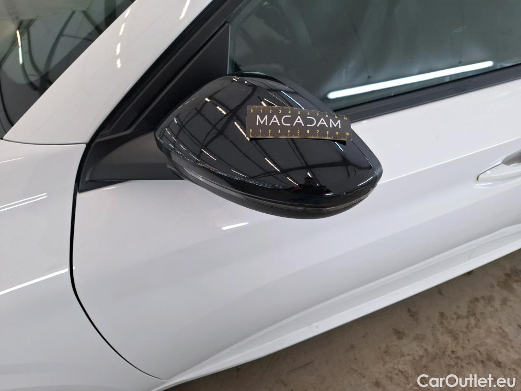  Peugeot  208  Allure Pack 1.2 PureTech 100CV BVM6 E6d #36