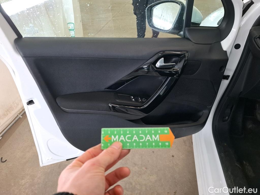  Peugeot  208  Affaire Premium Pack 1.5 HDi 100CV BVM6 E6dT #14