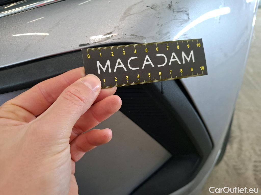  Opel   Grandland X Grandland X Elegance Business 1.5 130CV BVA8 E6d #82