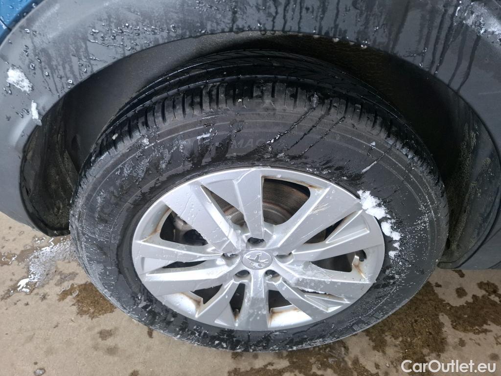  Peugeot  3008  Active Business 1.5 HDi 130CV BVA8 E6d #37