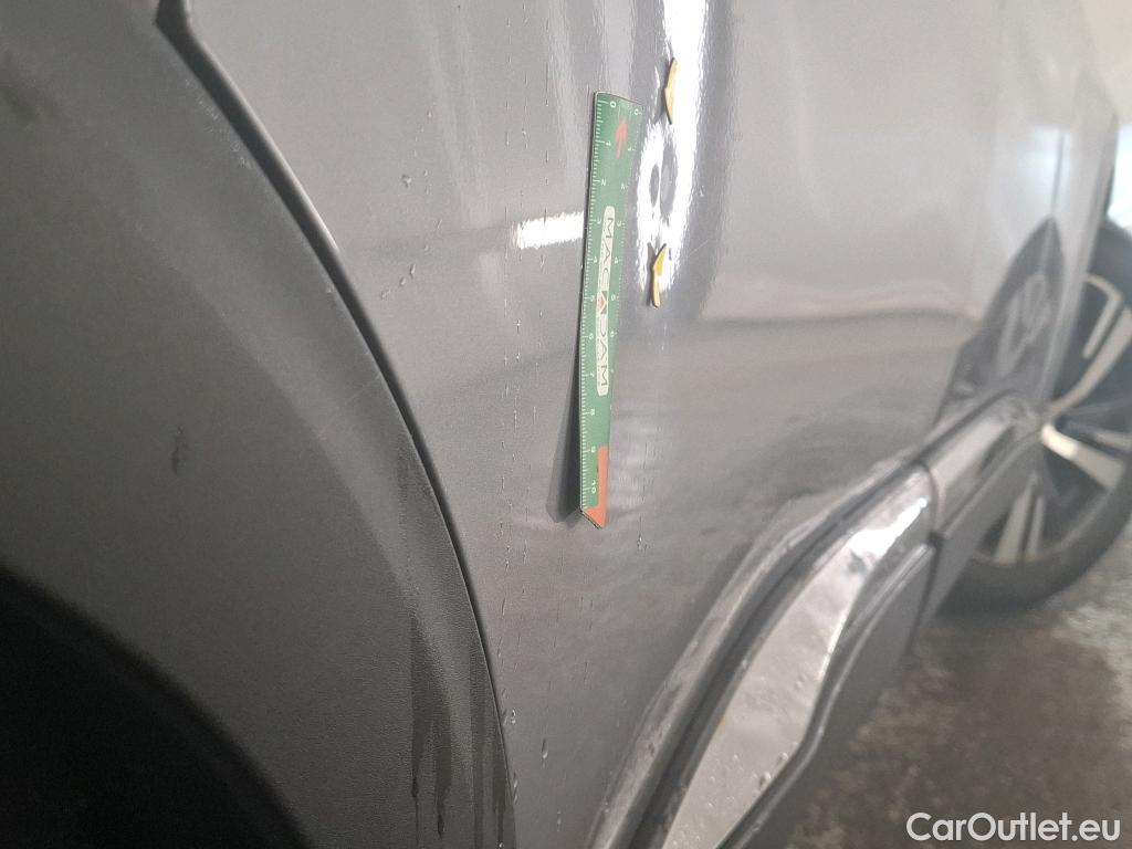  Peugeot  5008  Allure Business 1.5 HDi 130CV BVA8 E6dT #24